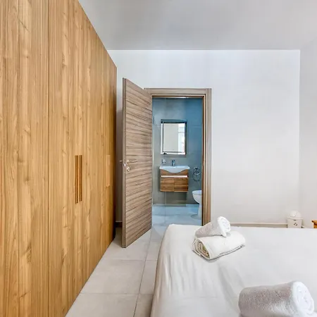 Apartman Qawra Fully Equipped Apartments, Opposite The By 360 Estates San Pawl il-Baħar