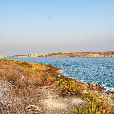 דירה Qawra Fully Equipped Apartments, Opposite The By 360 Estates