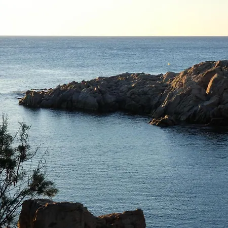 Qawra Fully Equipped Apartments, Opposite The By 360 Estates Apartman