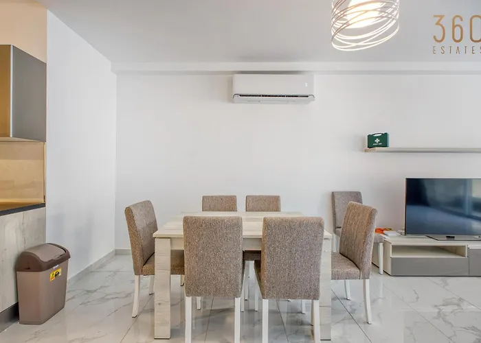 Qawra Fully Equipped Apartments, Opposite The By 360 Estates * St. Paul's Bay