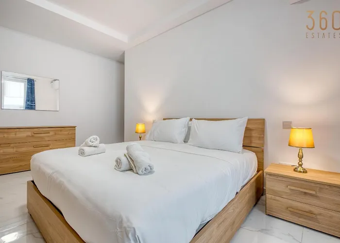 Apartment Qawra Fully Equipped Apartments, Opposite The By 360 Estates