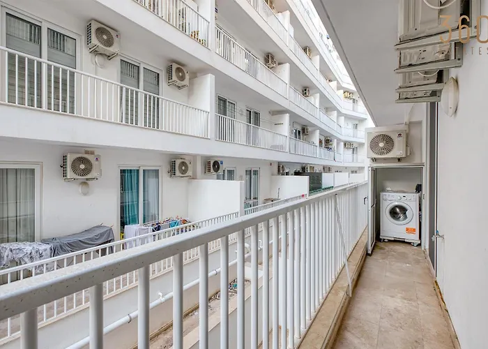 Apartment Qawra Fully Equipped Apartments, Opposite The By 360 Estates