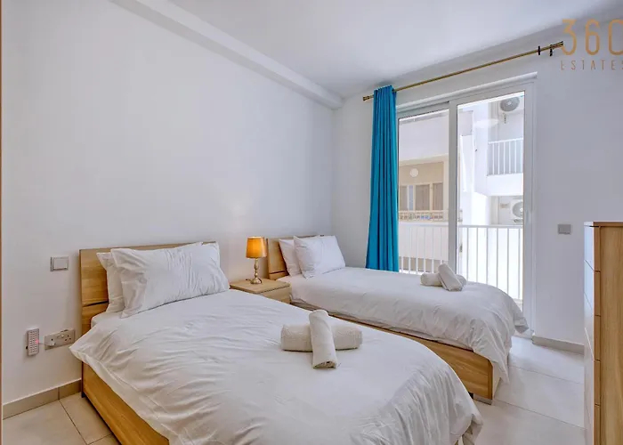 Qawra Fully Equipped Apartments, Opposite The By 360 Estates