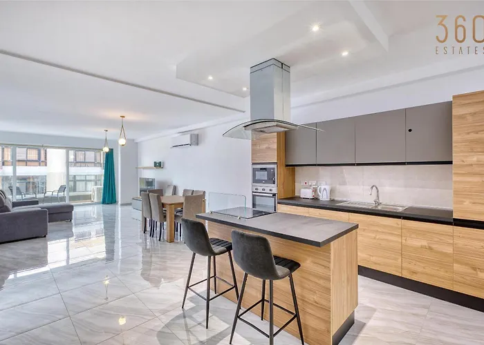 Apartment Qawra Fully Equipped Apartments, Opposite The By 360 Estates St. Paul's Bay