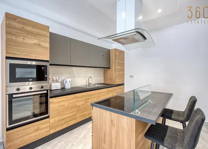 Apartment Qawra Fully Equipped Apartments, Opposite The By 360 Estates *