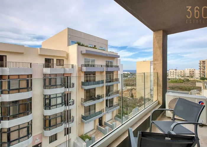 Apartment Qawra Fully Equipped Apartments, Opposite The By 360 Estates *