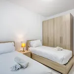 Qawra Fully Equipped Apartments, Opposite The By 360 Estates St. Paul's Bay