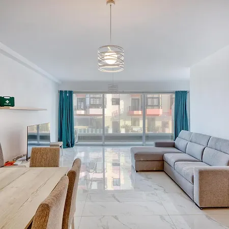 Qawra Fully Equipped Apartments, Opposite The By 360 Estates 圣保罗湾城